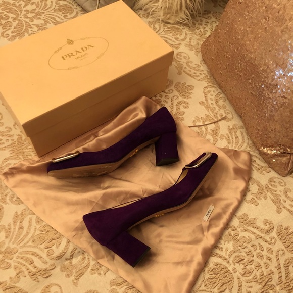 PRADA💜purple block heels! In like new condition, these are beautiful shoes!❤️ - Picture 3 of 6